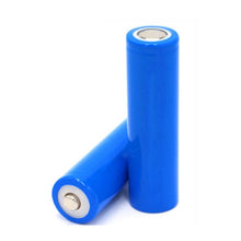 Load image into Gallery viewer, 18650 2000mAh 3.7V Rechargeable 18650 Li-ion Battery
