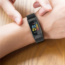 Load image into Gallery viewer, Fitbit Charge 6 Strap - Fitbit Charge 6 / Milanese Loop