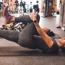 Load image into Gallery viewer, Fitbit Charge 3 Strap Classic Silicone (Maroon) - Maroon
