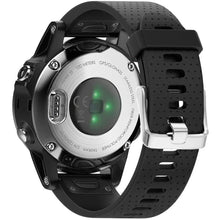 Load image into Gallery viewer, Garmin fenix 7 Silicone Strap (Black) - Garmin fenix 7
